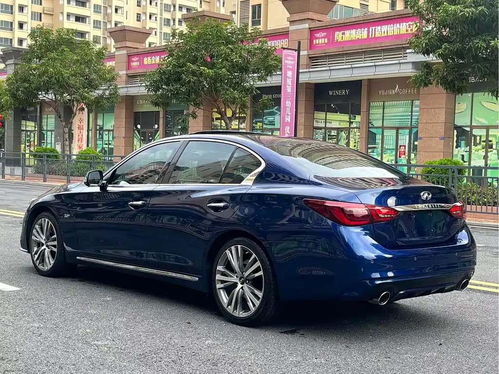 Infiniti Q50L — фото 6