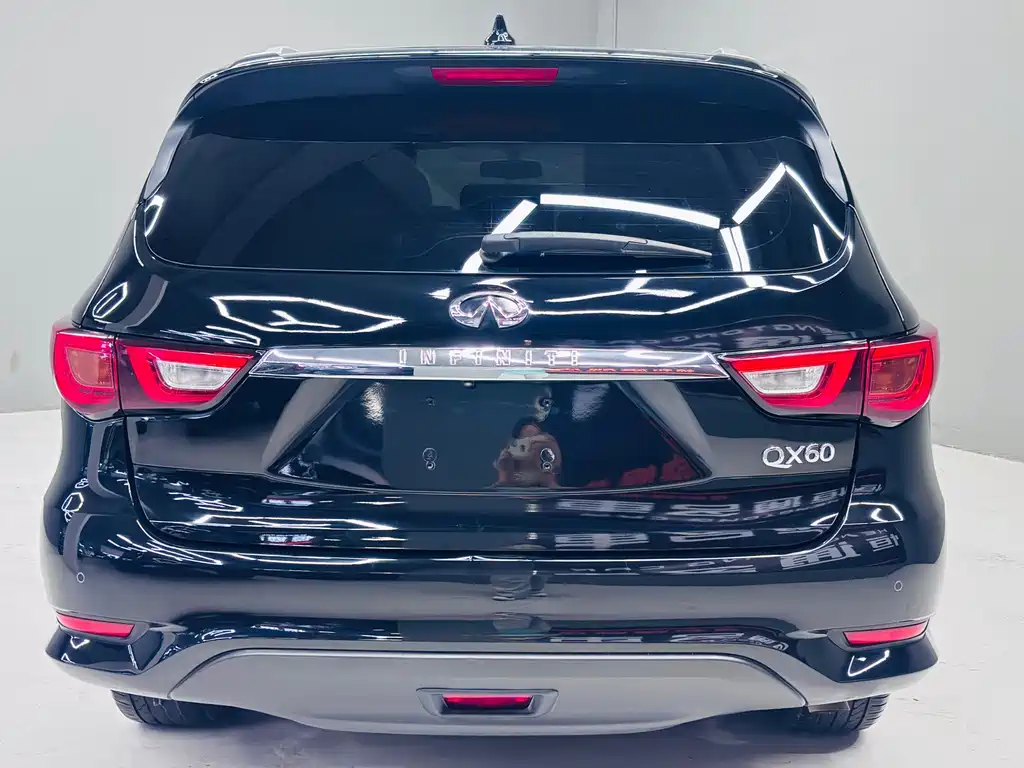 Infiniti QX60 (Import) — фото 4