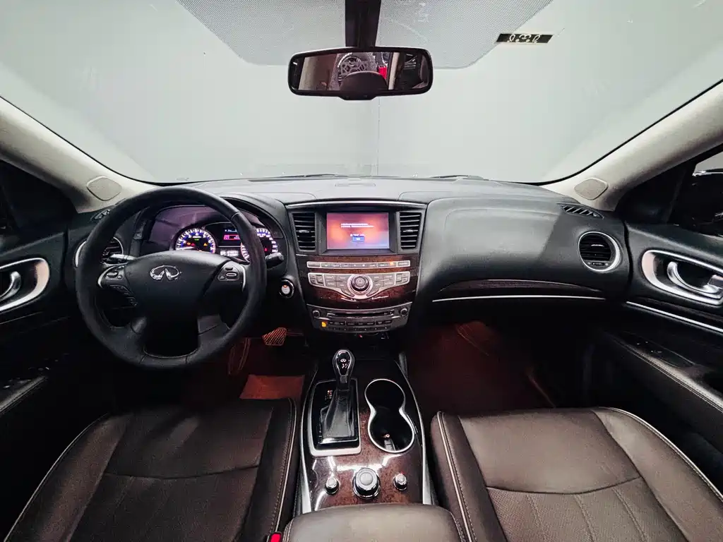 Infiniti QX60 (Import) — фото 10