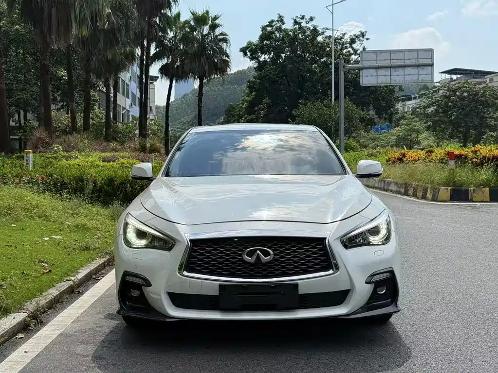 Infiniti Q50L — фото 2