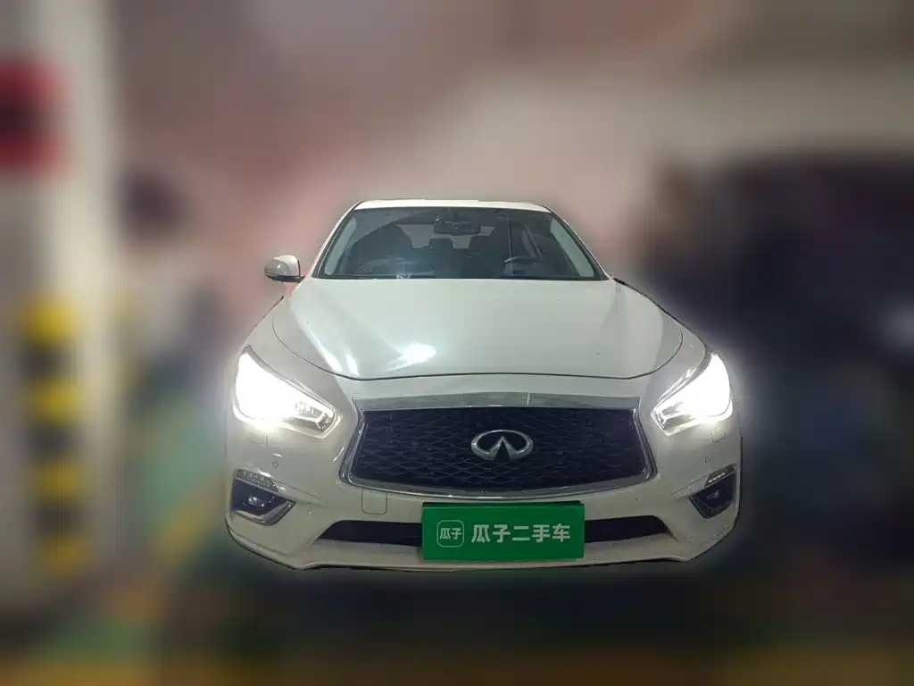 Infiniti Q50L — фото 3