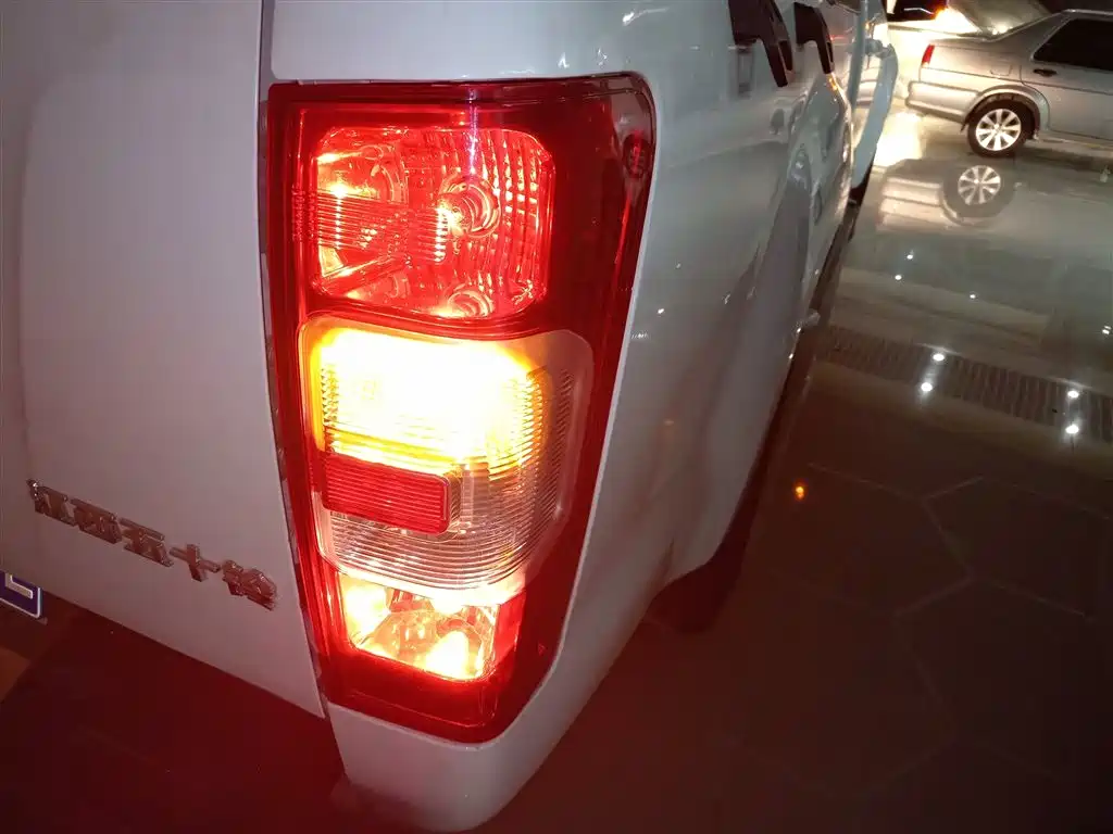 Isuzu RE-MAX Ruimai — фото 8