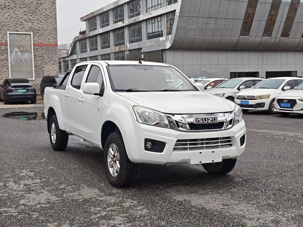 Isuzu RE-MAX Ruimai — фото 3
