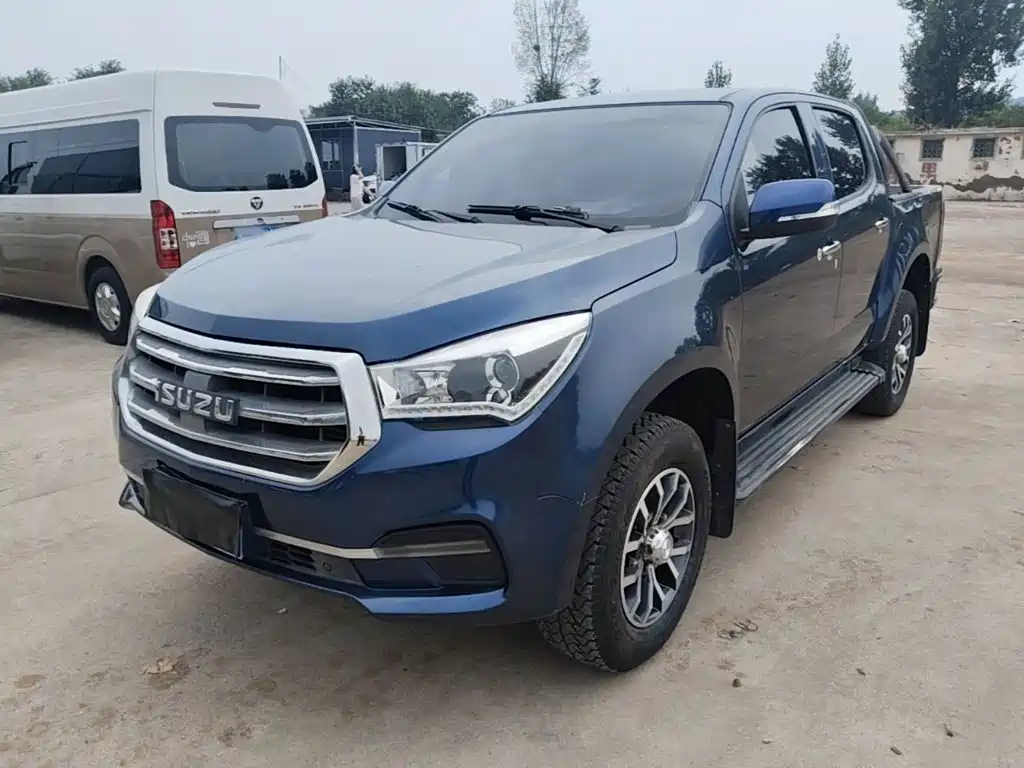Isuzu TAGA Daga