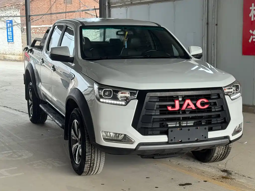 JAC JAC T8 — фото 3