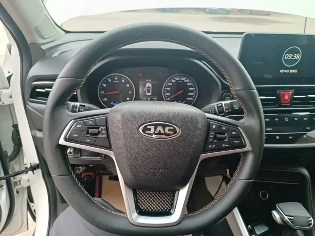 JAC Refine S4 — фото 11