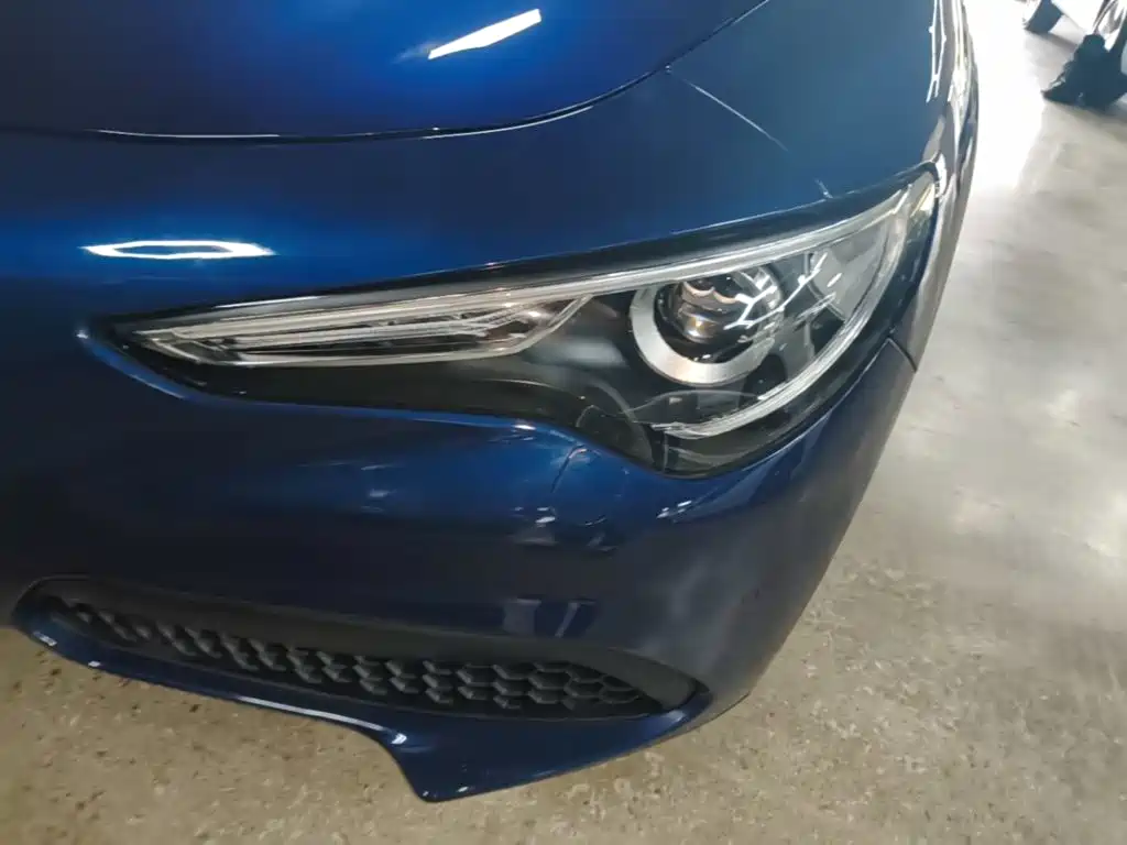 Alfa Romeo Stelvio — фото 24