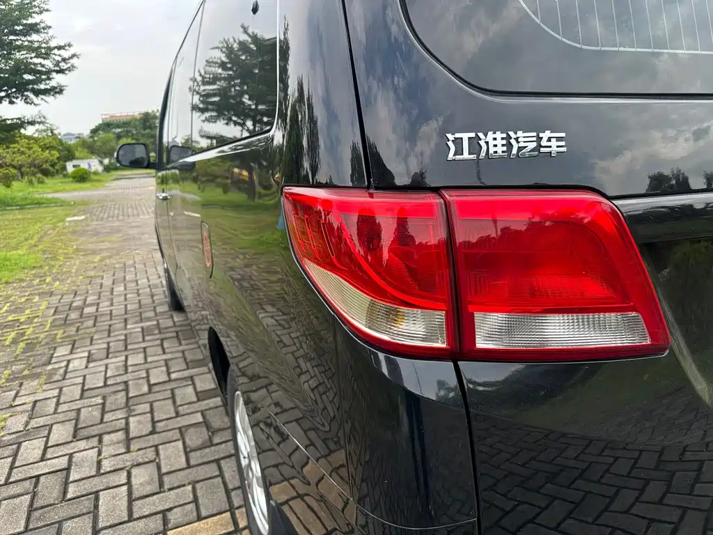 JAC Refine Refine M4 — фото 10