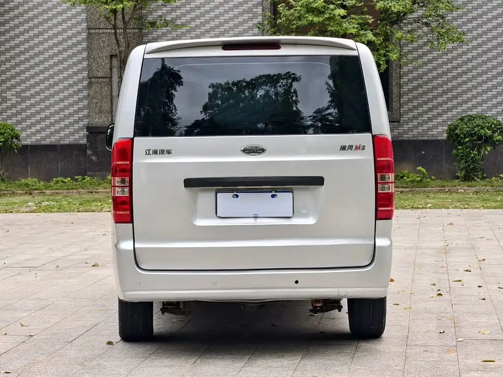 JAC Refine Refine M3 — фото 17