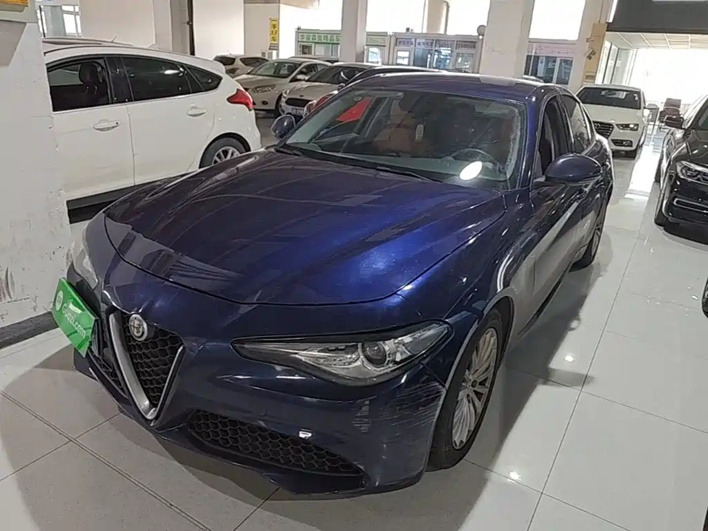 Alfa Romeo Giulia