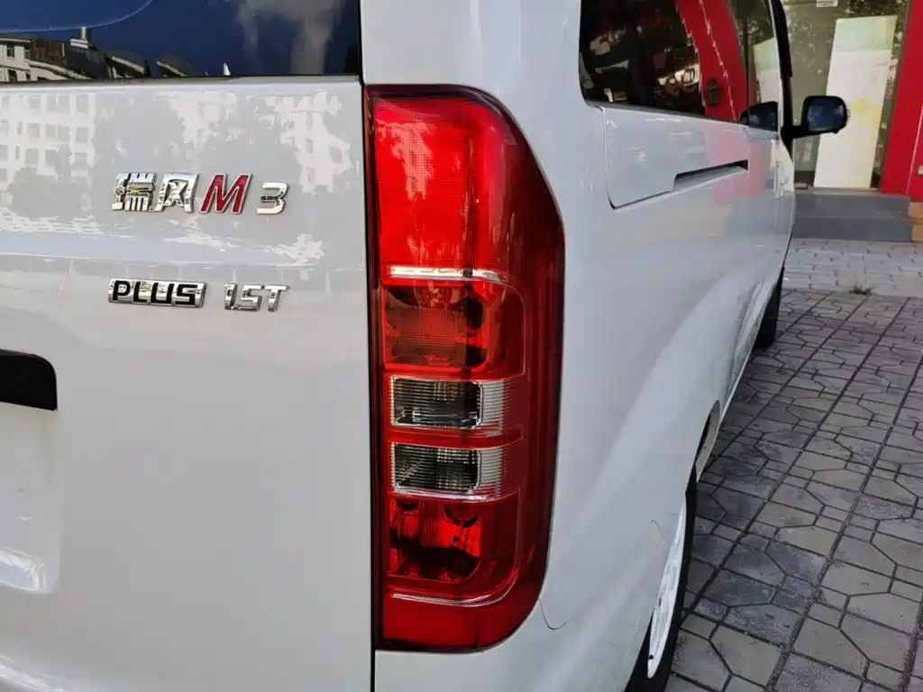 JAC Refine Refine M3 — фото 8