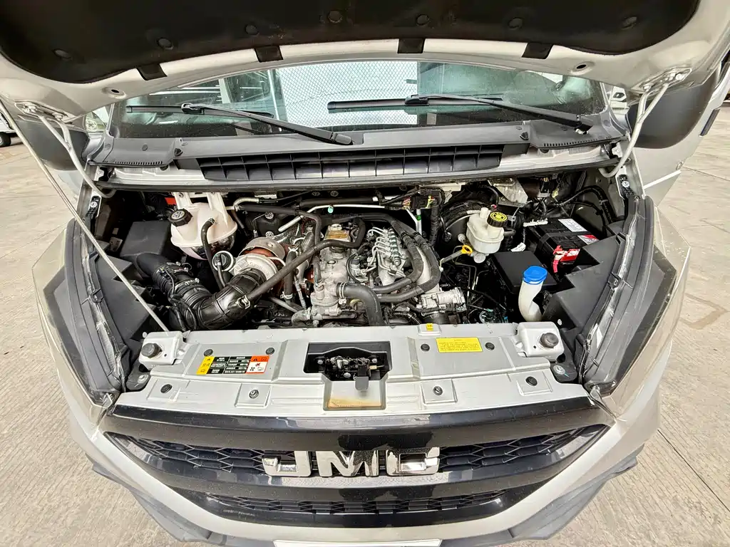 JMC Tesla — фото 19