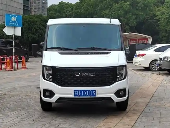 JMC JMC Fushun — фото 2