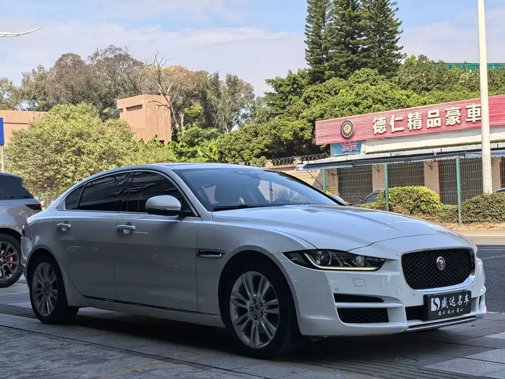 Jaguar XEL — фото 3