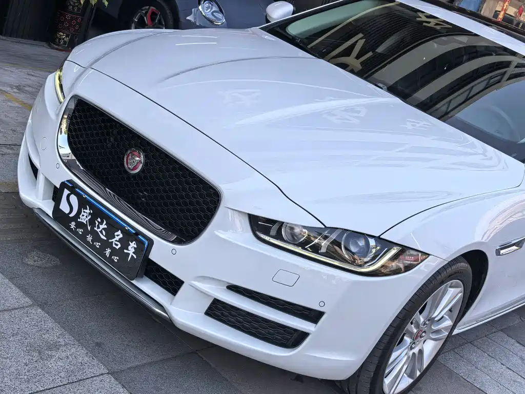 Jaguar XEL — фото 23
