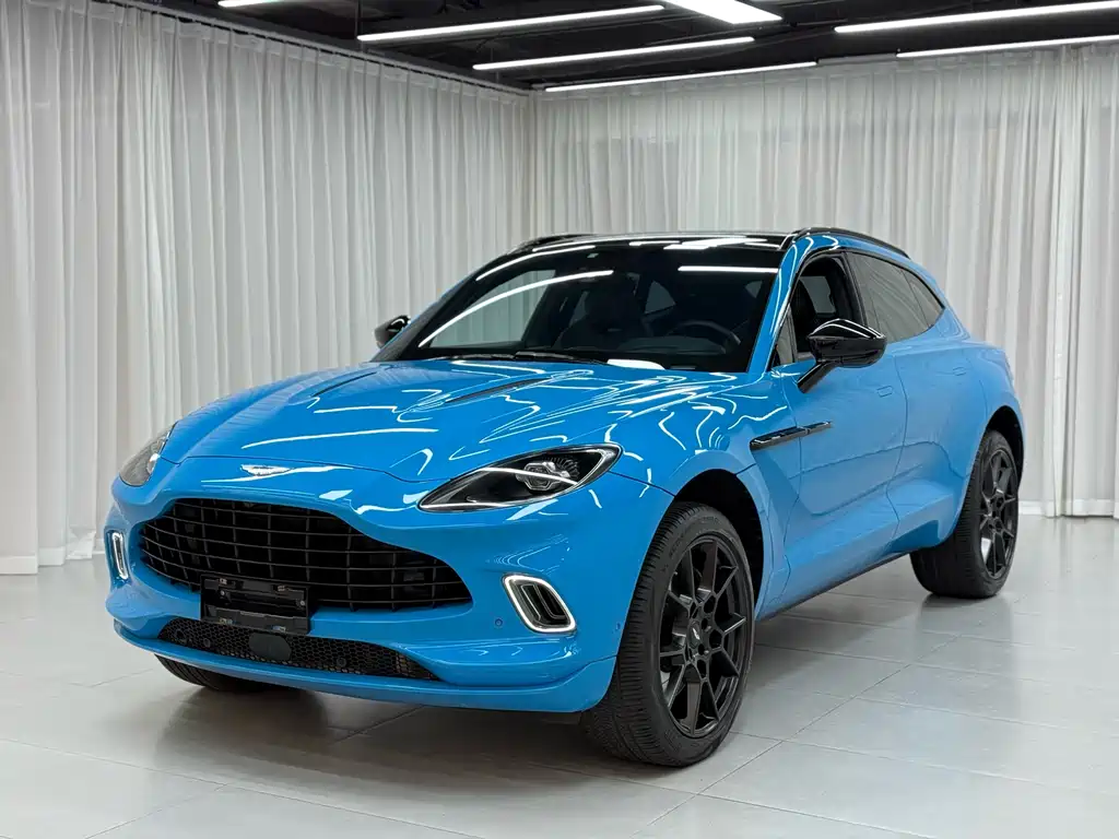 Aston Martin DBX — фото 2