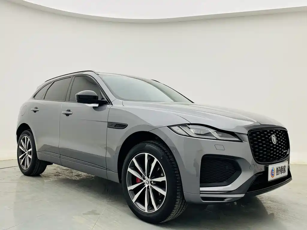 Jaguar F-PACE — фото 3