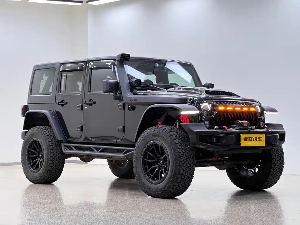 Jeep Wrangler — фото 3