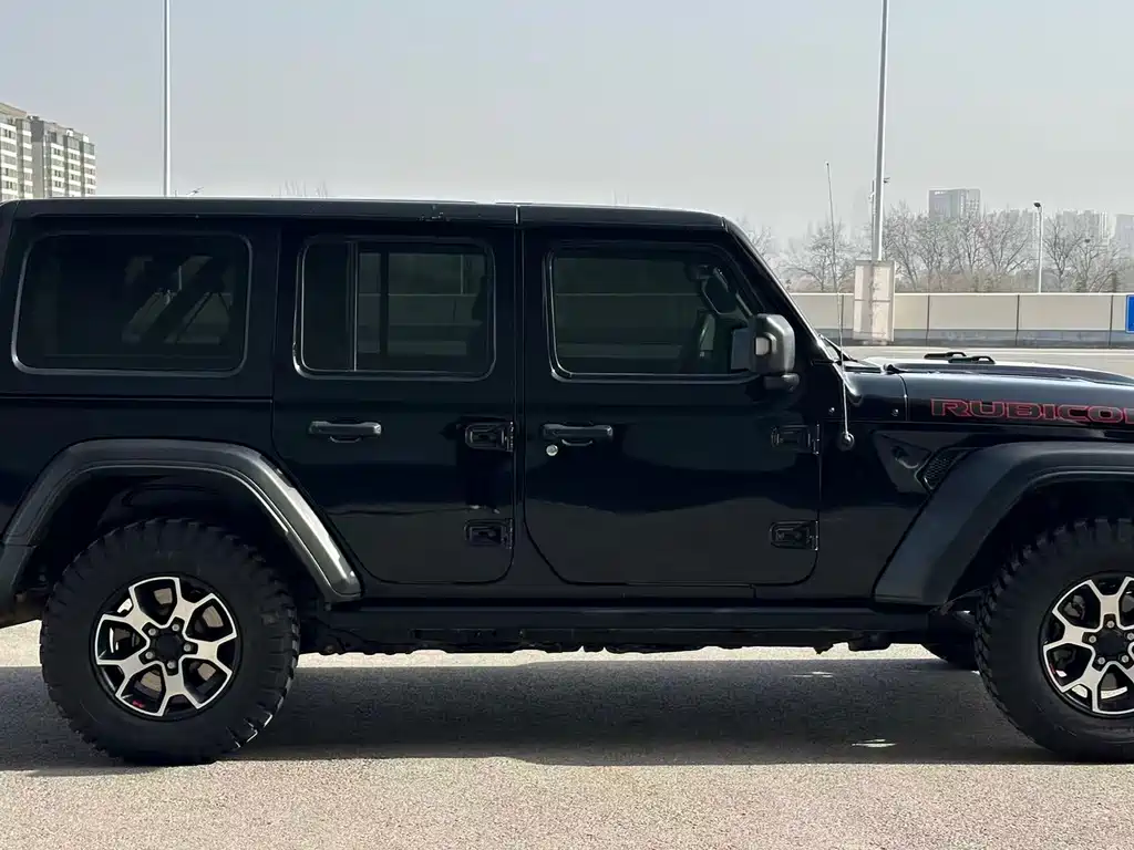 Jeep Wrangler — фото 4