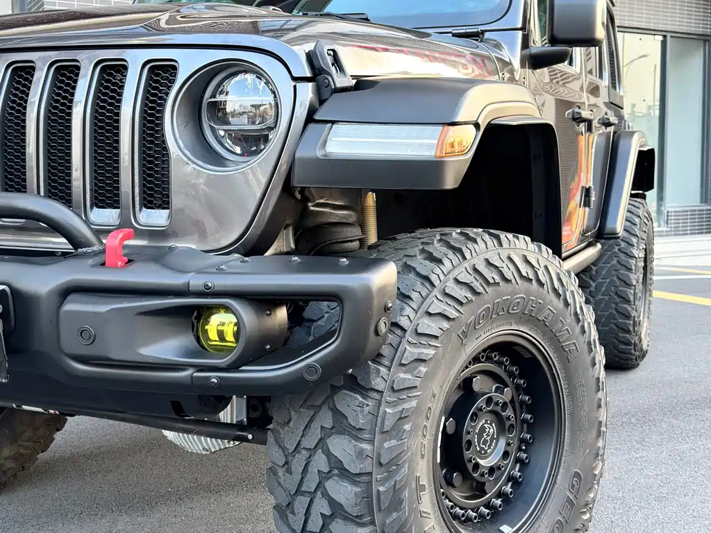 Jeep Wrangler — фото 4
