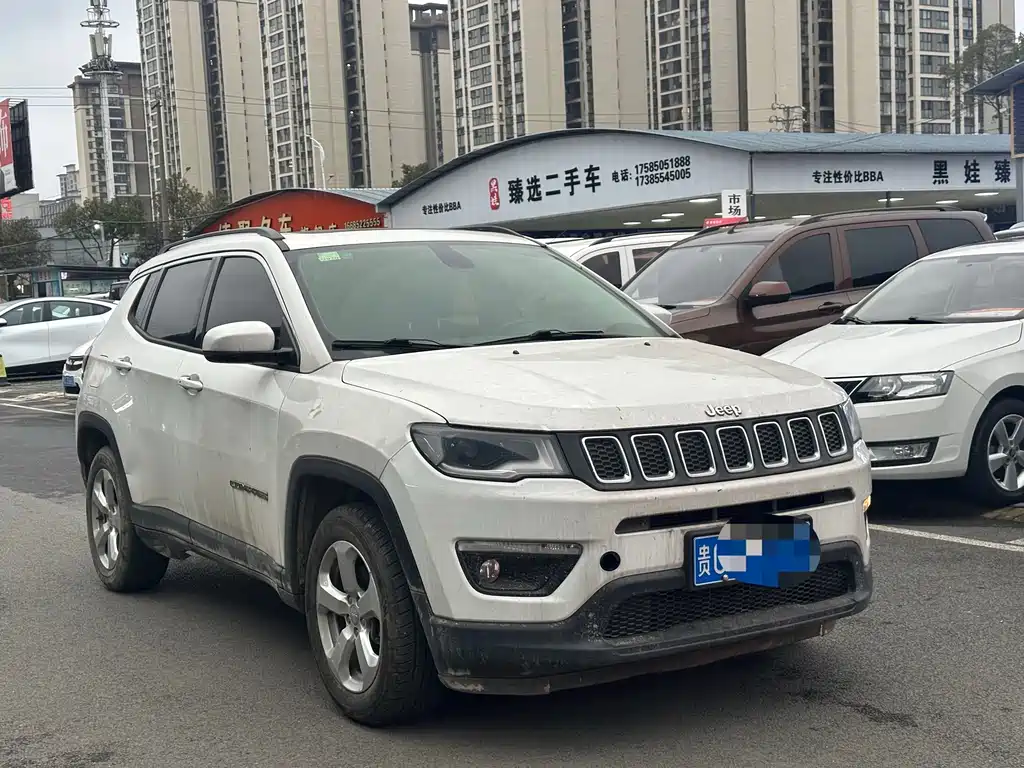 Jeep Compass — фото 3