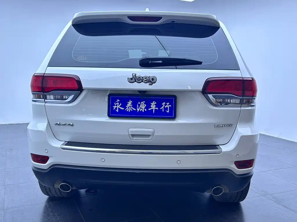 Jeep Grand Cherokee (Import) — фото 4