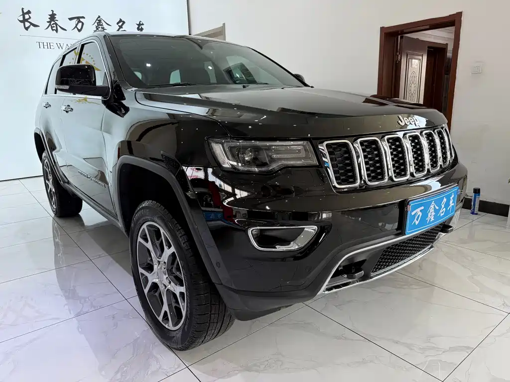Jeep Grand Cherokee (Import) — фото 3