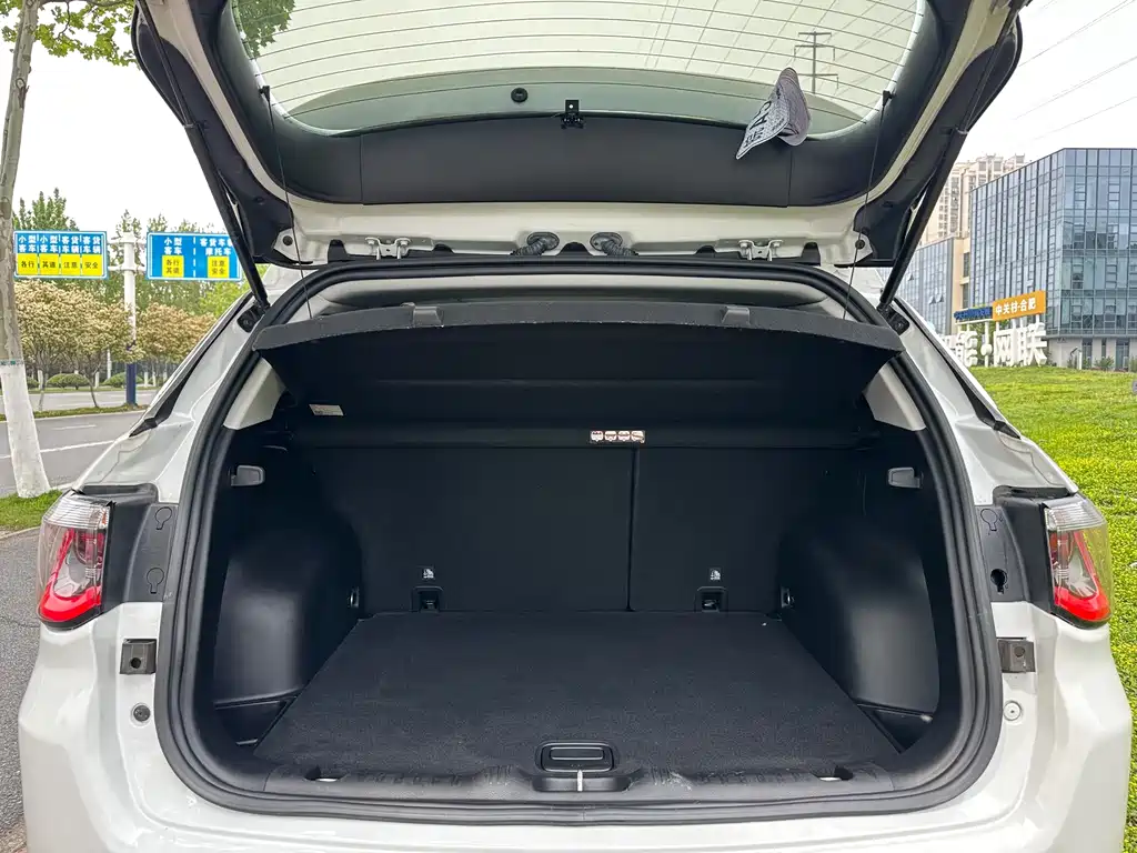 Jeep Compass — фото 6