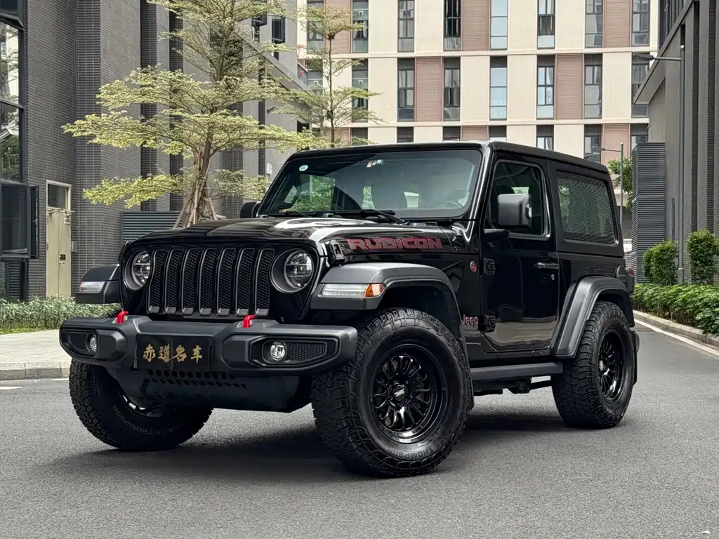 Jeep Wrangler — фото 7