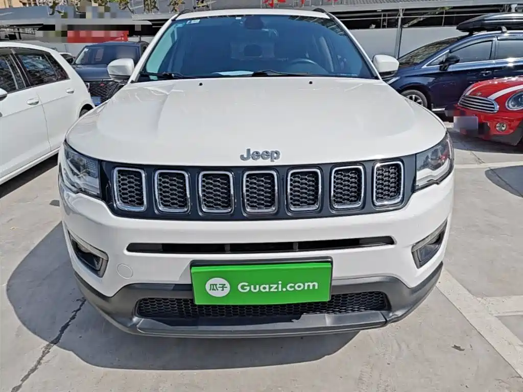Jeep Compass — фото 3