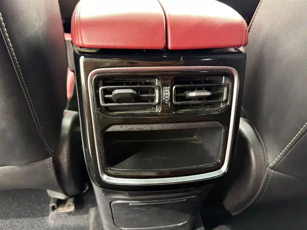 Jetour X70 PLUS — фото 14