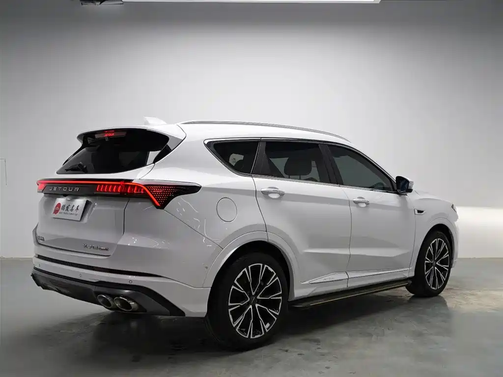 Jetour X70 PLUS — фото 18