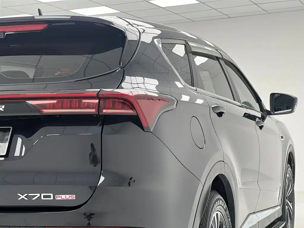 Jetour X70 PLUS — фото 10
