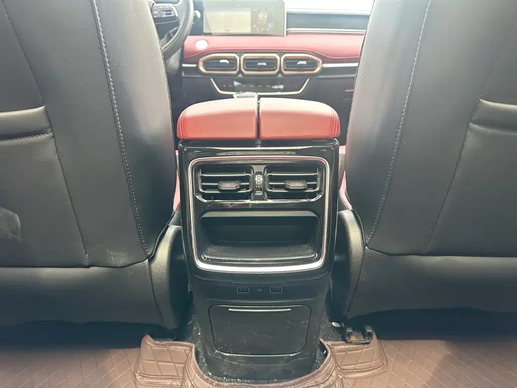 Jetour X70 PLUS — фото 15