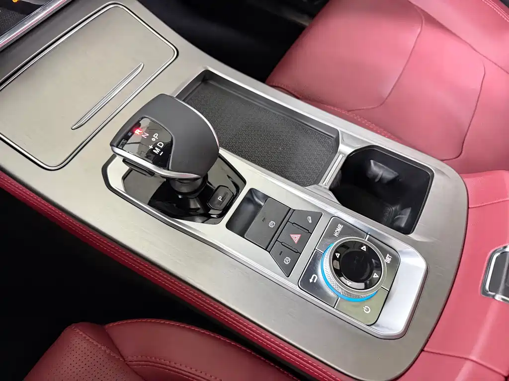 Jetour X70 PLUS — фото 19