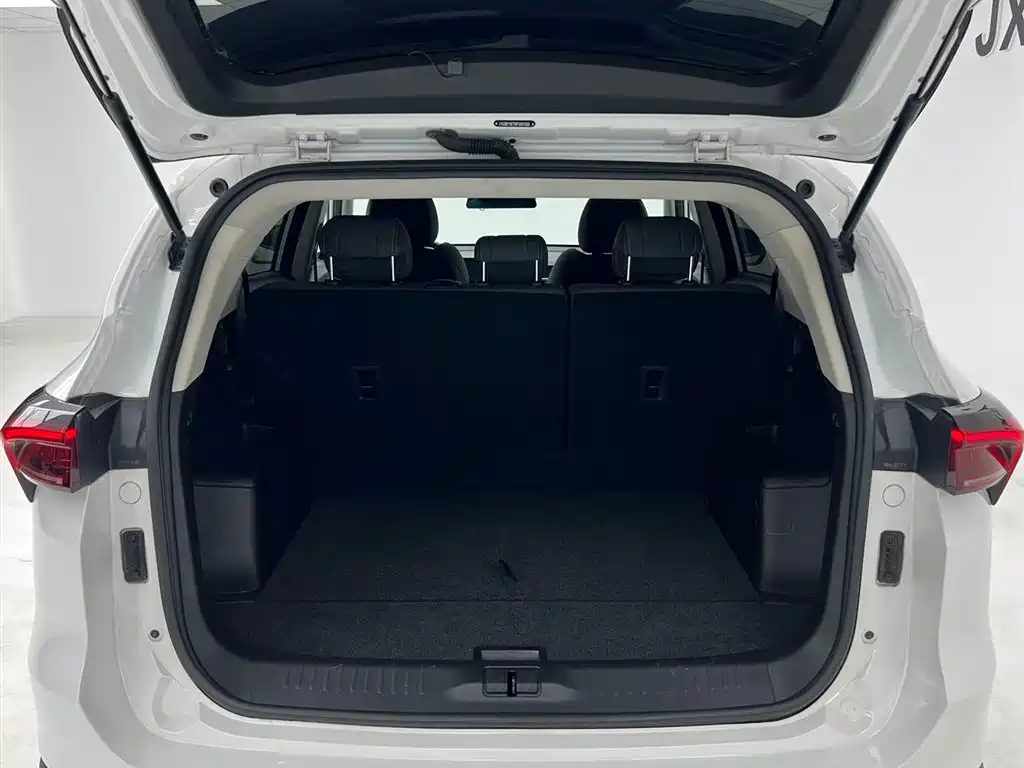 Jetour X70 PLUS — фото 11