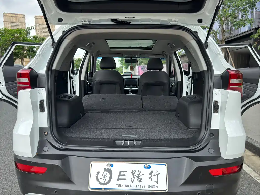 Jetour X70 — фото 18