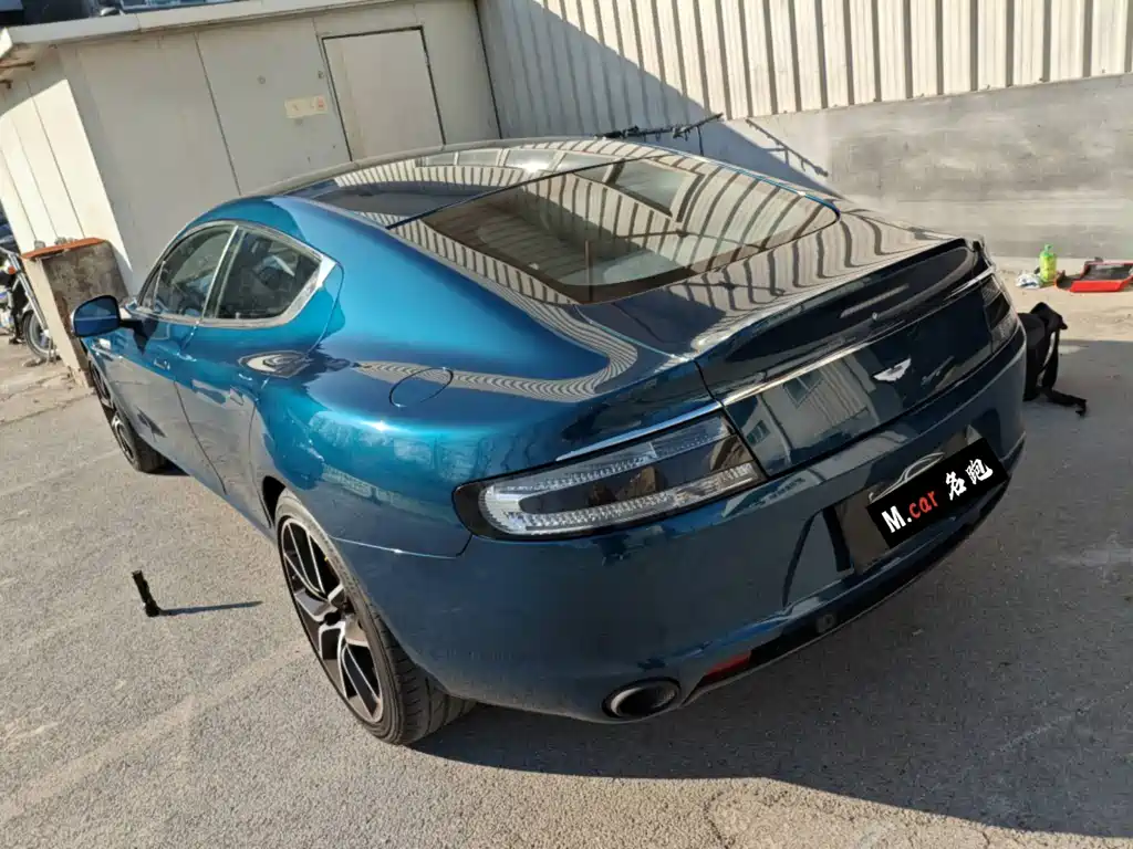 Aston Martin Rapide — фото 3