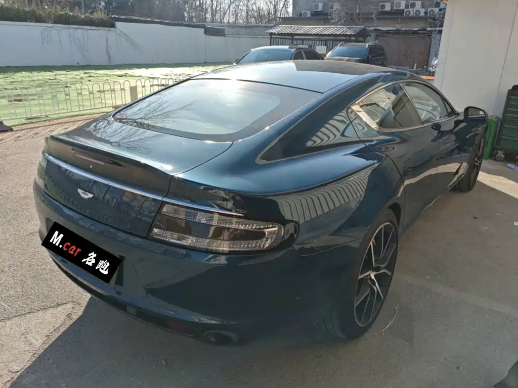 Aston Martin Rapide — фото 4