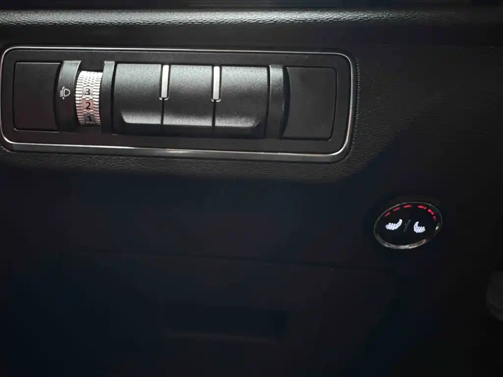 Jetour X70 PLUS — фото 11