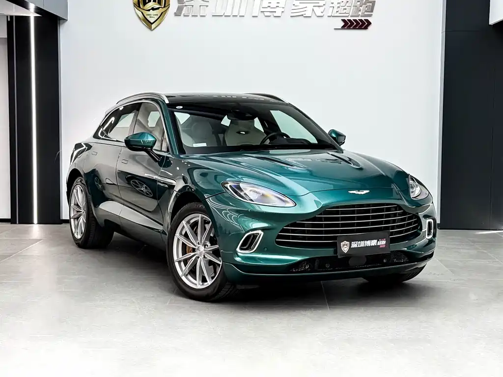 Aston Martin DBX — фото 3