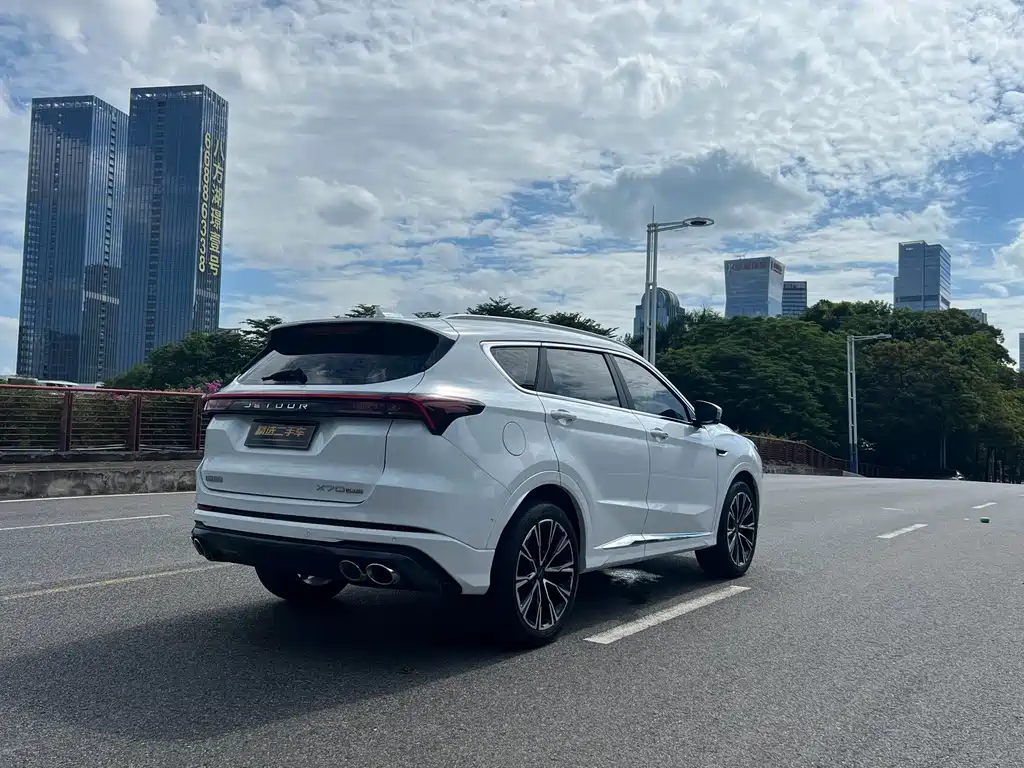 Jetour X70 PLUS — фото 15