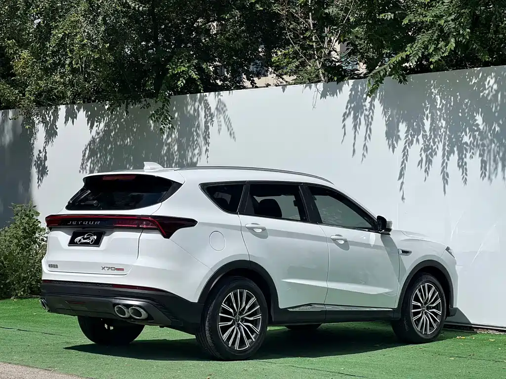 Jetour X70 PLUS — фото 14