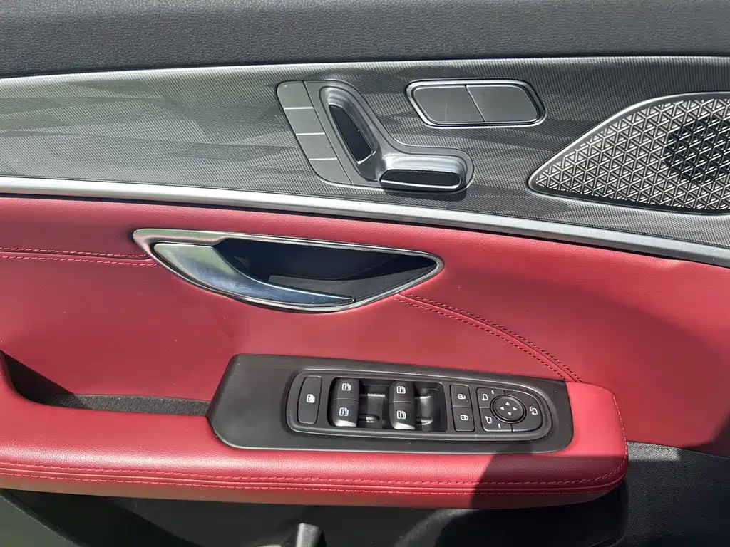 Jetour X70 PLUS — фото 10