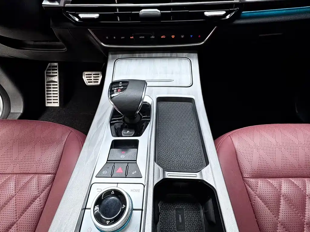 Jetour X70 PLUS — фото 17