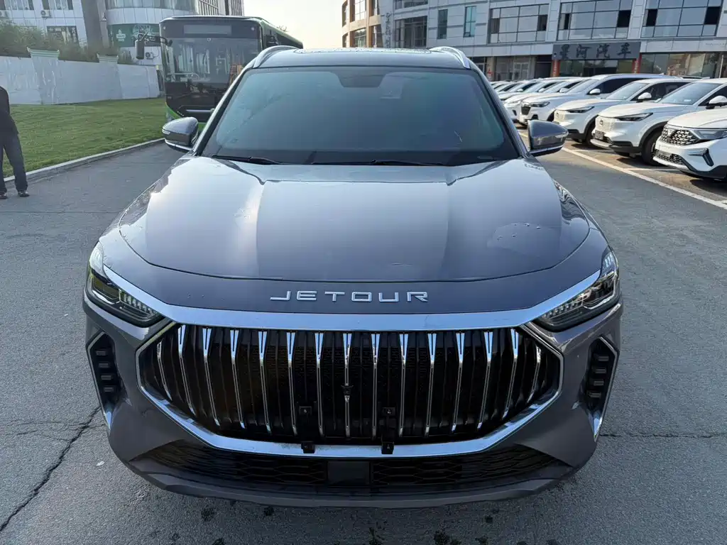 Jetour X70 PLUS — фото 2