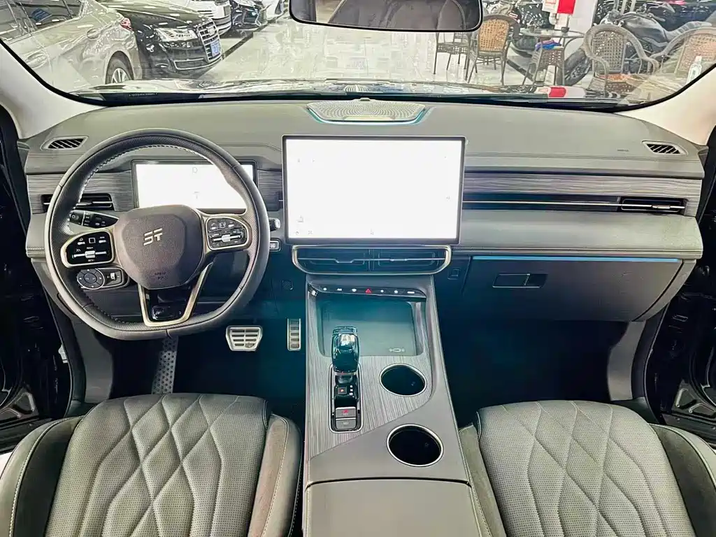 Jetour X90 C-DM — фото 8