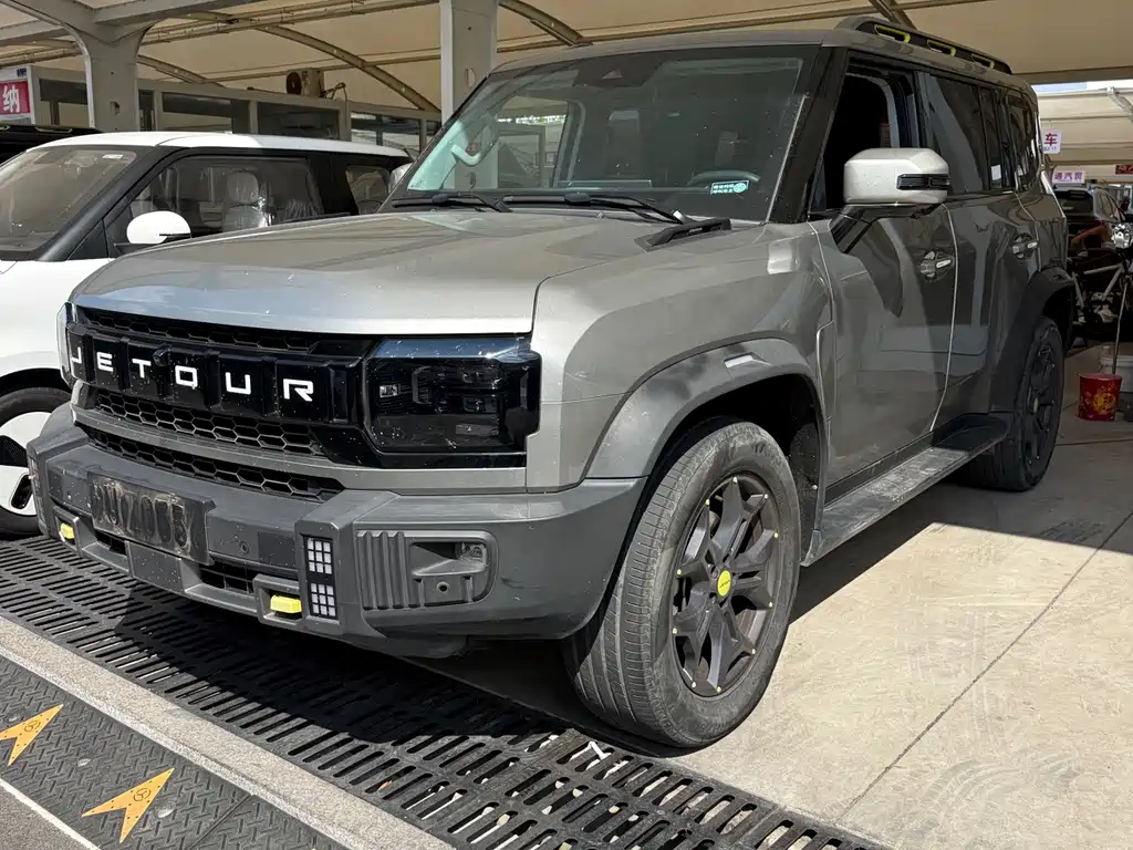 Jetour Traveller