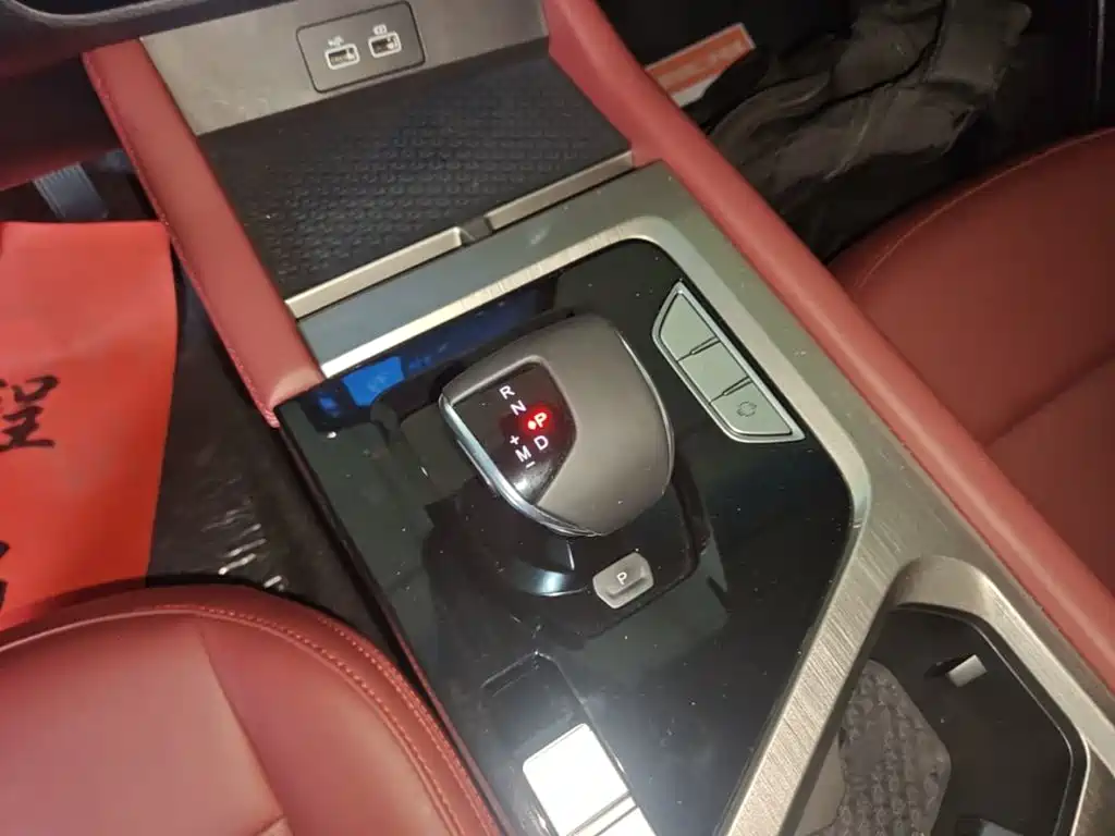 Jetour X70 — фото 14