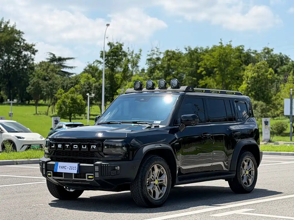 Jetour Traveller
